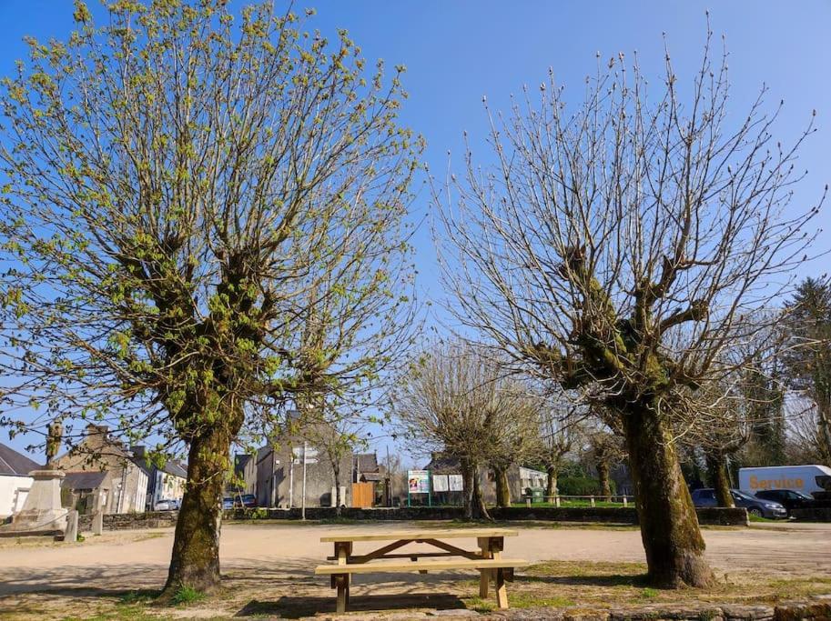 Gite Des Monts D'Arree La Feuillee Luaran gambar